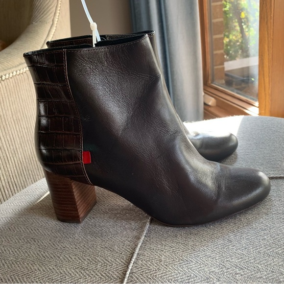 Marc Joseph Shoes - Marc Joseph New York Ave of The Americas Women's Boot Size 8.5
Item 18.11